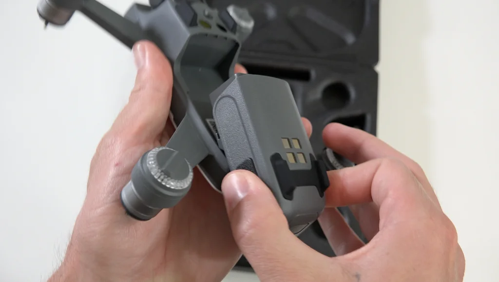 DJI-Spark-battery-3
